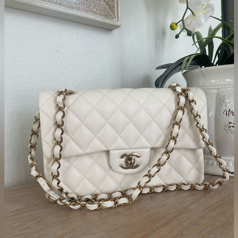 NWT CHANEL small classic quilted leather handbag